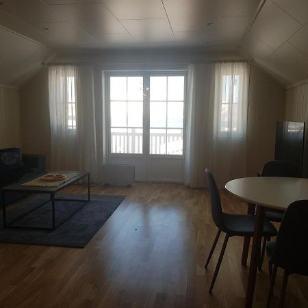 2 Bedrooms Apartment In Sommaroy Island ทรอมโซ ภายนอก รูปภาพ
