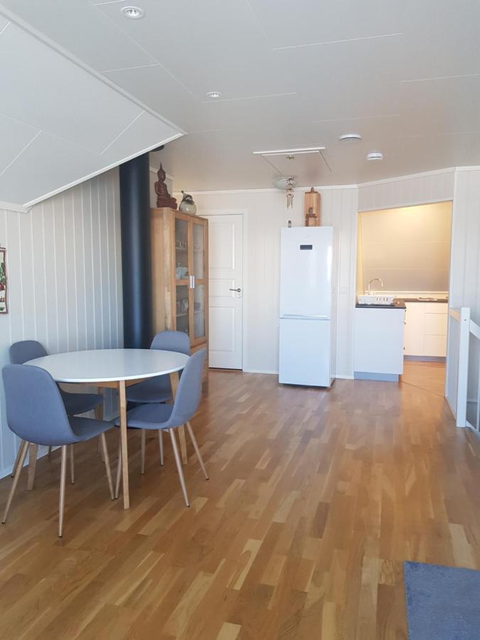 2 Bedrooms Apartment In Sommaroy Island ทรอมโซ ภายนอก รูปภาพ